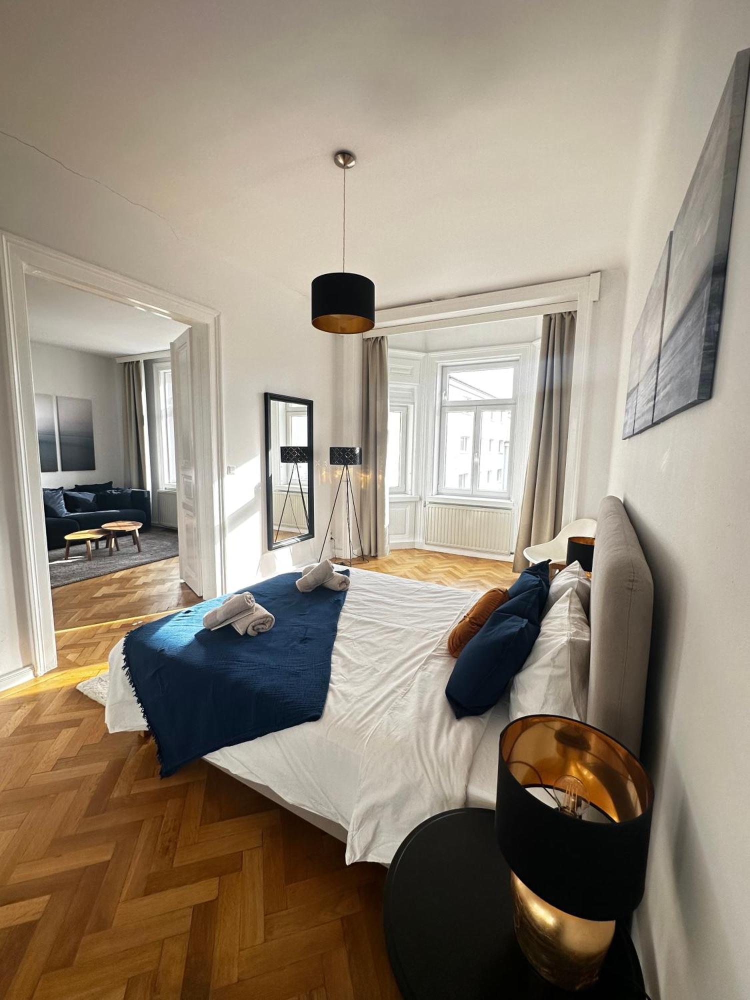Luxury 3 Bedroom Apartment Near Schoenbrunn Palace Wien Ngoại thất bức ảnh